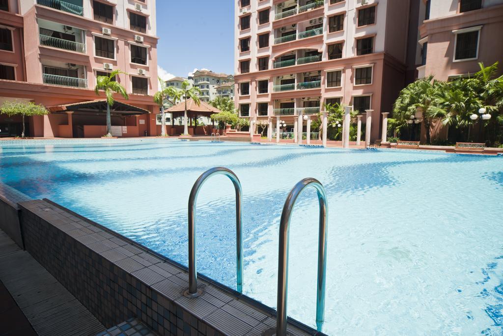 Nana Marina Court Apartment Kota Kinabalu Exterior foto